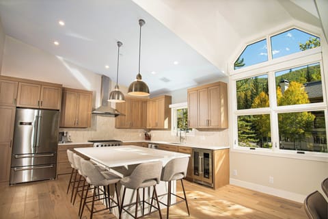 345 Offerson - Kitchen 1-