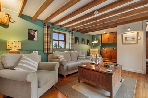 Rural Views, Rustic Charm