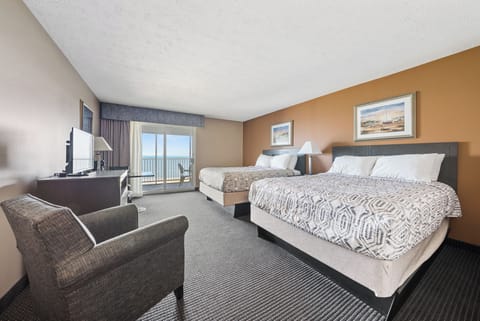 2 Queen Guest Room