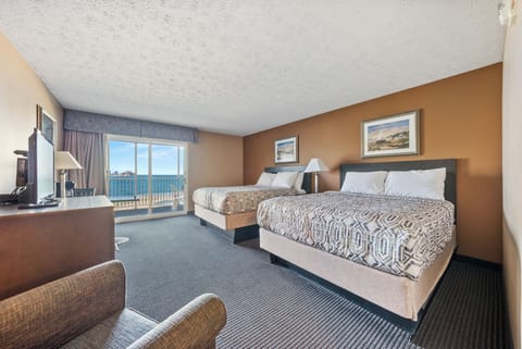 Accessible 2 Queen Guest Room