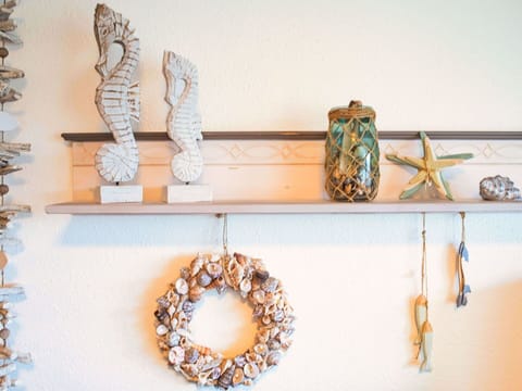 Natural Material, Shelving, Shelf