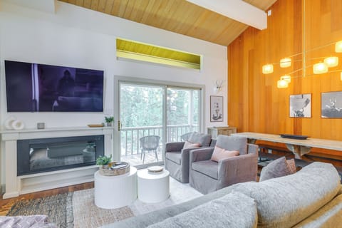 Kings Beach Vacation Rental | 4BR | 2BA | 1,566 Sq Ft | Stairs Required