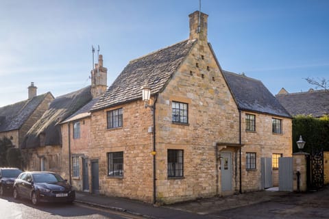 Garth Cottage - StayCotswold
