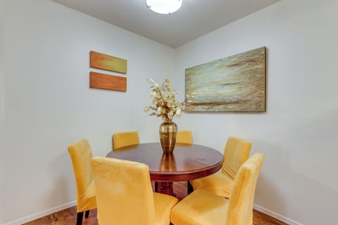 Dining Table | Single-Story Duplex Unit | Dishware & Flatware