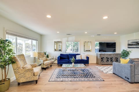 Santa Clara Vacation Rental | 3BR | 2BA | 1,495 Sq Ft | 3 Steps Required