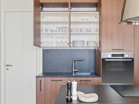 KITCHEN - For Direct Bookings: www.atvoya.com