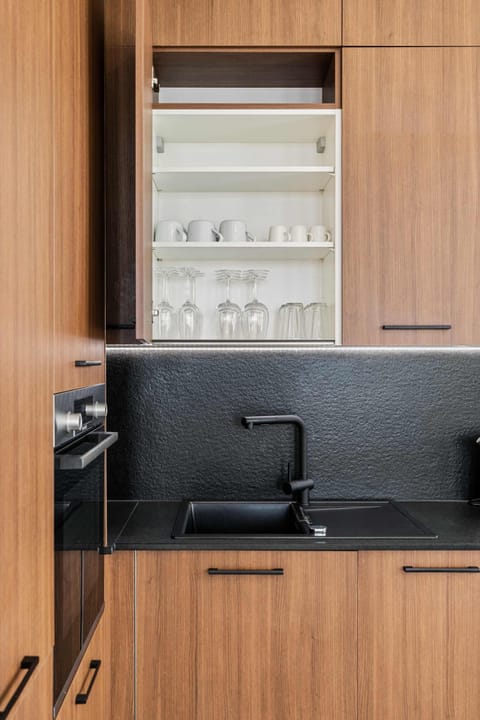 KITCHEN - For Direct Bookings: www.atvoya.com