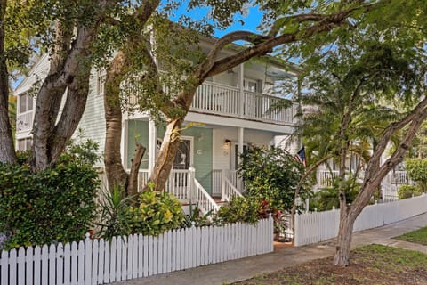 Key West Happy Hideaway!