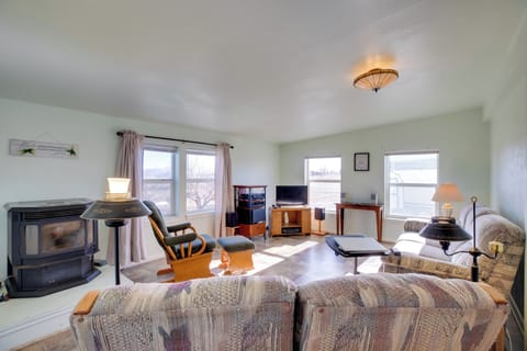 Montrose Vacation Rental | 2BR | 2BA | Step-Free Entry | 1,800 Sq Ft