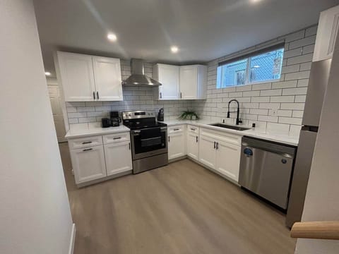 Full kitchen with brand new appliances.