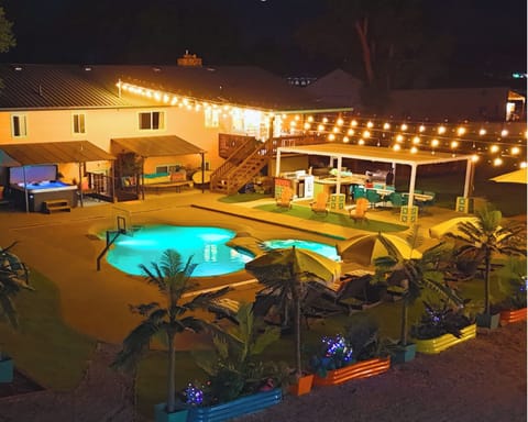 Just a little paradise on the Prairie! 