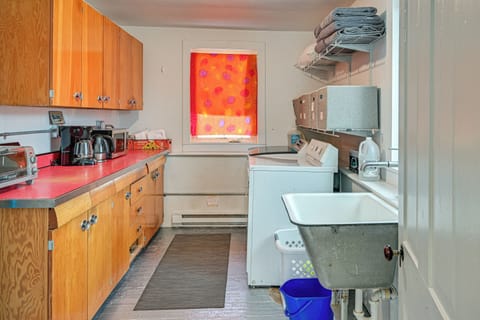 Laundry Room | 1st Floor