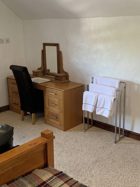 Bedroom 1 dressing table