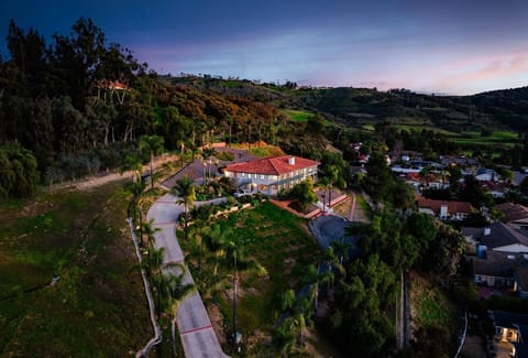 Luxury meets nature! This villa offers a view that makes every moment magical.