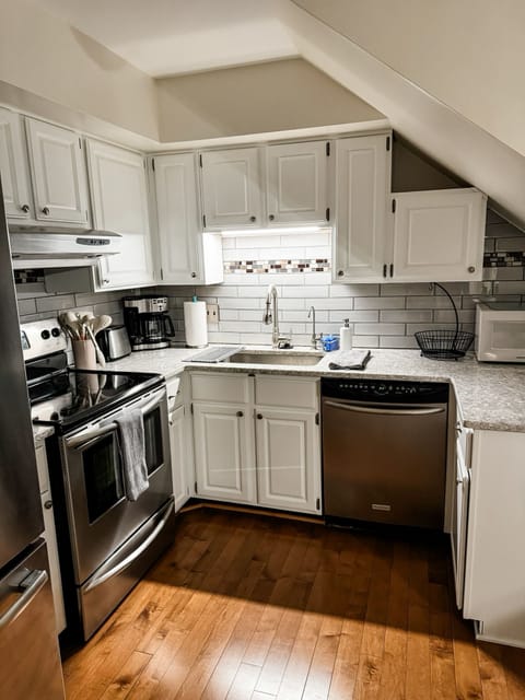 Beautifully Updated Kitchen