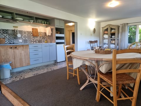 Downstairs dining and kitchenette