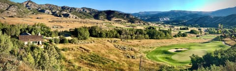 Mountain views for miles!