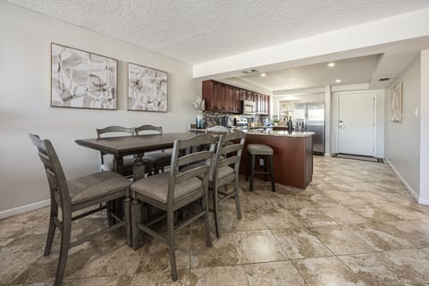 909 Santa Rosa Blvd-Unit 523-FWB-15