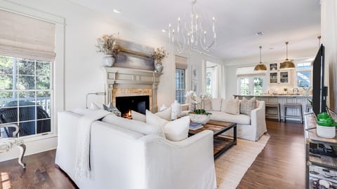 2030north Studios - Southern Breeze-19