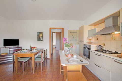 Kitchen and dining area