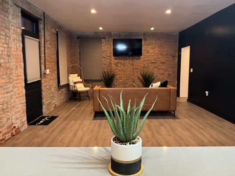 This home is in a safe neighborhood where modern elegance meets ultimate comfort. Get ready to pamper yourself in style!