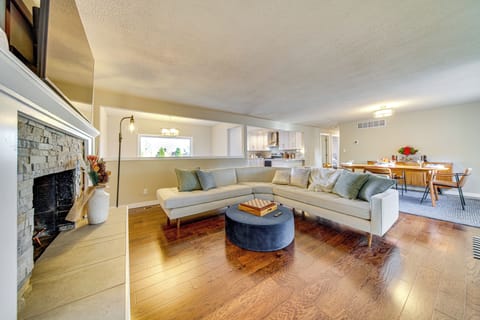 Living Room | Main Level