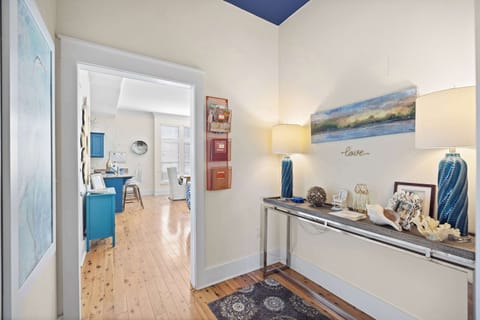 Front entryway: Welcome book area