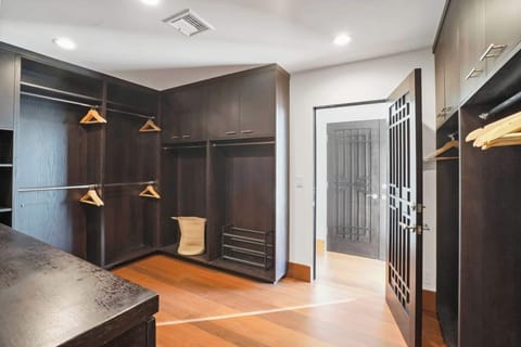 Store your essentials with ease and elegance.