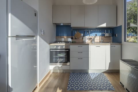 Autumn, Kitchen, Spring, Summer, Winter