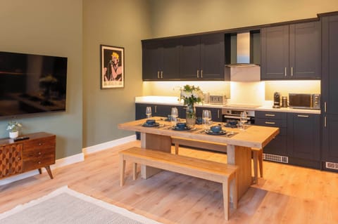 The Georgian Quarter @  Catharine St, Liverpool - Host & Stay