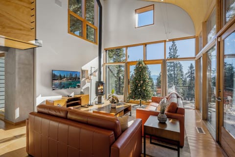 Tahoe Skyline Living Room