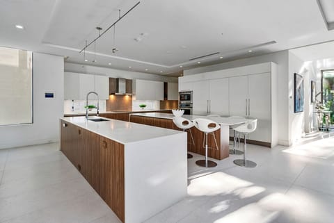 Wall of cabinetry and premium appliances