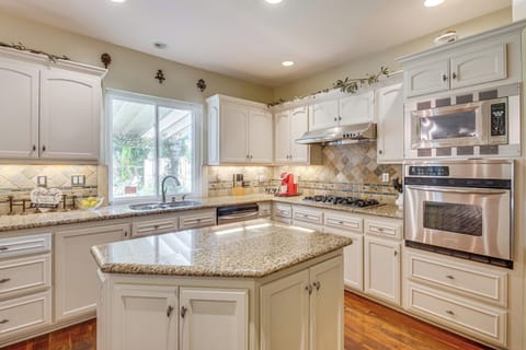 Kitchen | Cooking Basics | 1st Floor