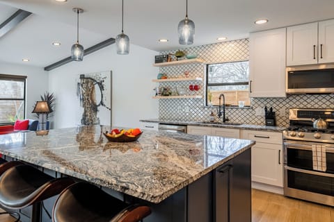 Large island counter.