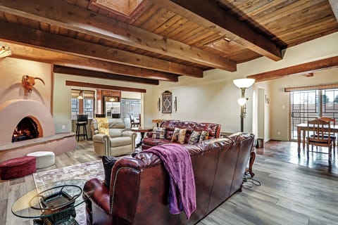 Cozy living room with abundant seating.