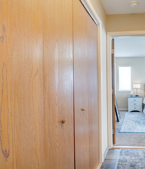 Full laundry setup right outside the bedroom...washer and dryer, and complimentary detergent and dryer sheets to for added convenience during your stay.
