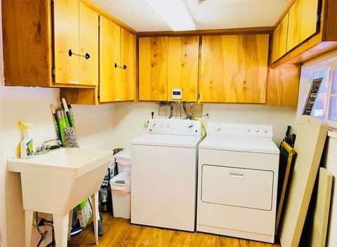 Laundry room 