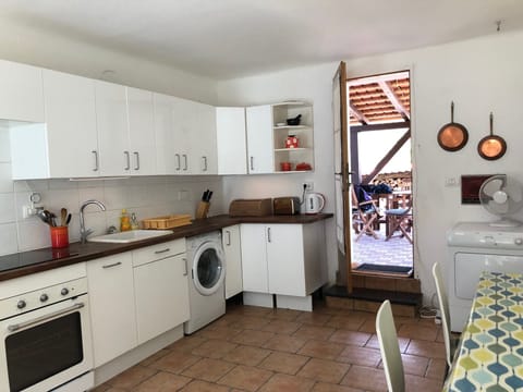 kitchen dishwasher and washing machine and induction hob and oven