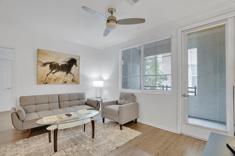 Marina Del Rey 2 Bedroom Living Room