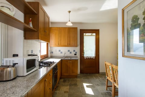 Villa Bernardino - San Bernardino Verbano, Lake Maggiore - NORTHITALY VILLAS