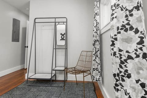 Ensuite Bedroom #1 - Additional Storage