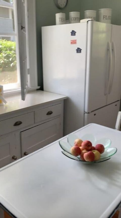 Screenshot2025-02-10at10.37.45AM(2)