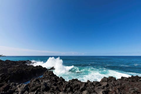 Kanaloa Ocean View Splash