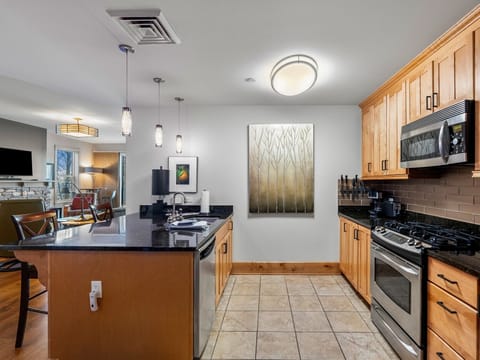 Seasons at Sandpoint - Condo 135