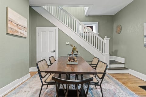 Charming dining space perfect for gathering, enjoying meals, or playing board games. 