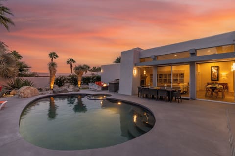 The Silver Palm's amazing sunsets await