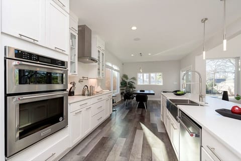 Cooking here may result in serious kitchen admiration. Proceed with delicious caution!