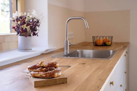 fab9462c-3c05-41f0-a54d-2eb359010011