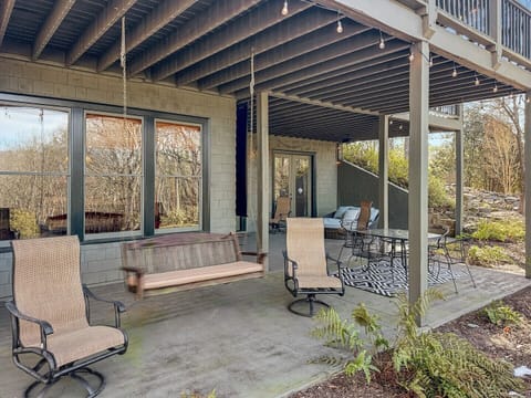 Trails End - exterior3