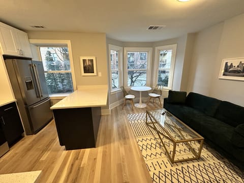 Living Area with 55" UHD 4K Smart TV